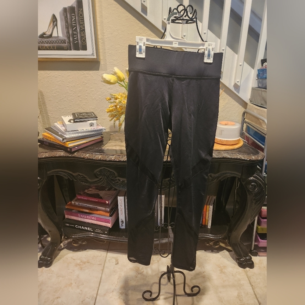 Michi Inversion Leggings size S - Picture 3 of 8